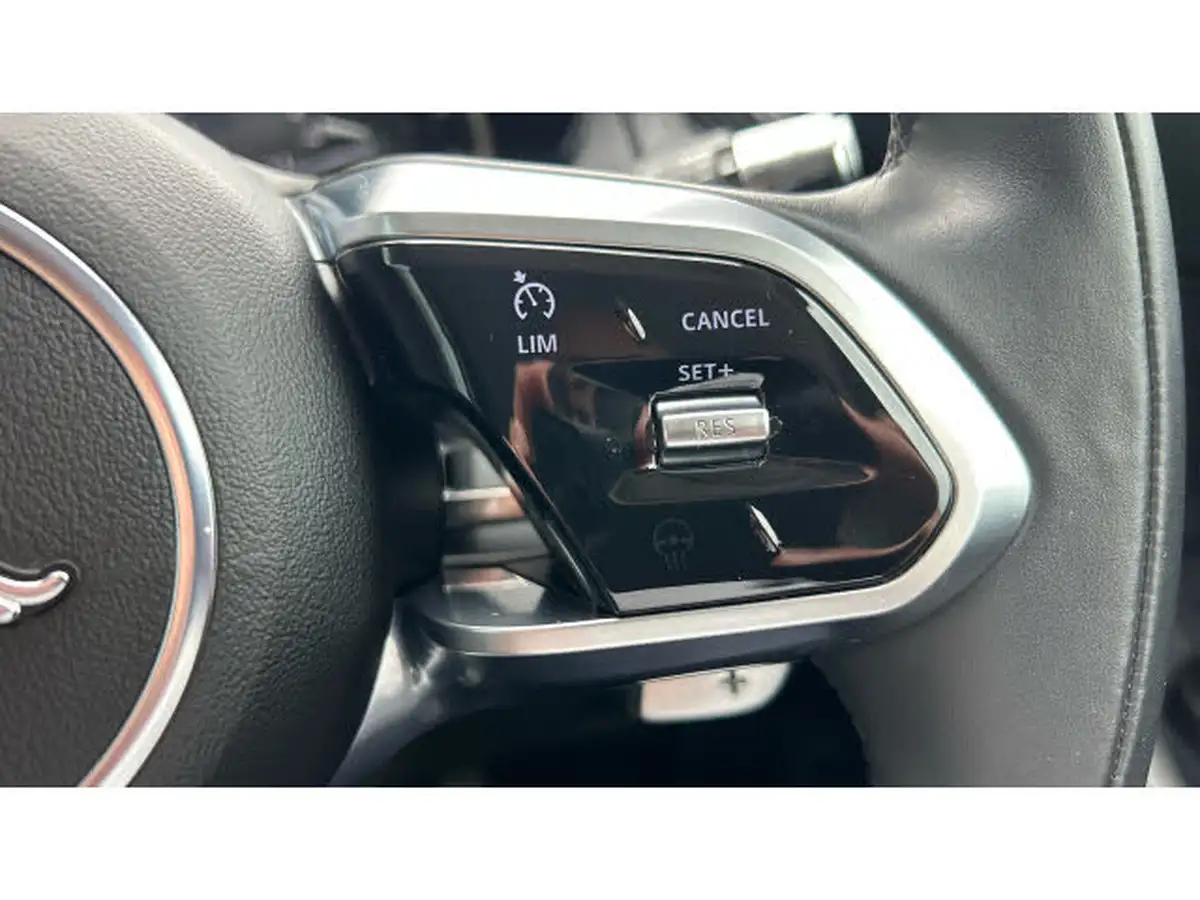 2021-jaguar-e-pace-20-p200-s-big-44