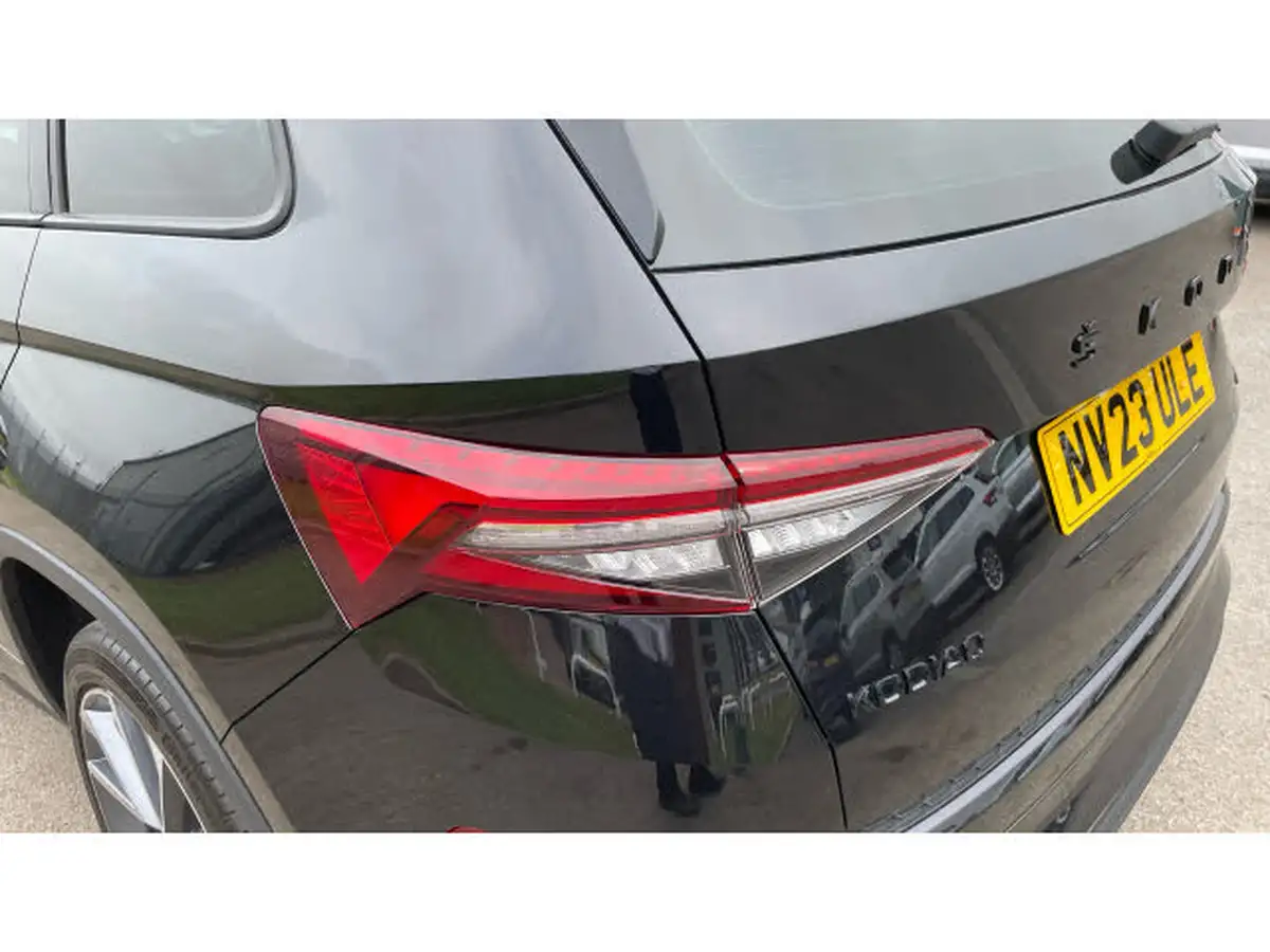 2023-skoda-kodiaq-20-tsi-sportline-big-54