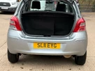 2011-toyota-yaris-133-tr-vvt-i-5d-mmt-small-17