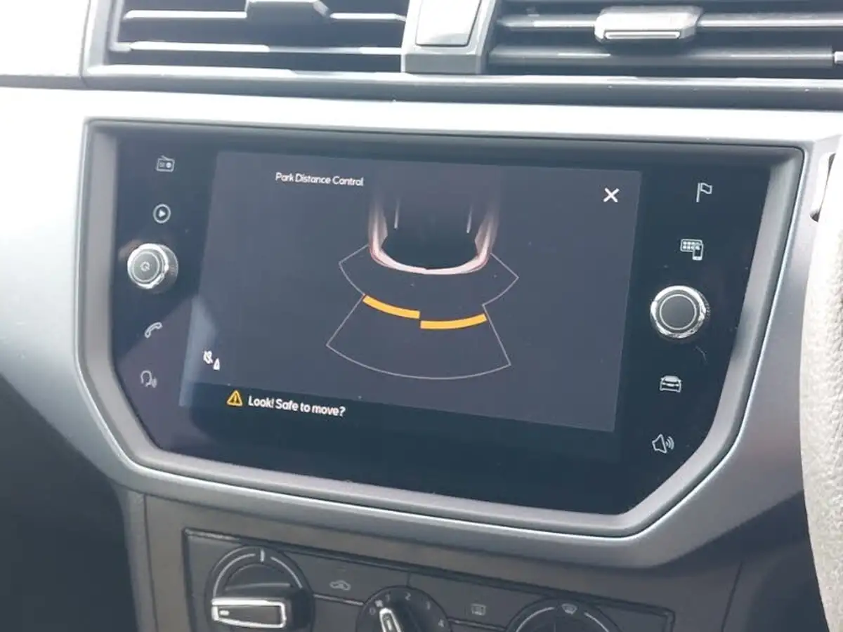2021-seat-arona-10-tsi-se-technology-110ps-dsg-big-13