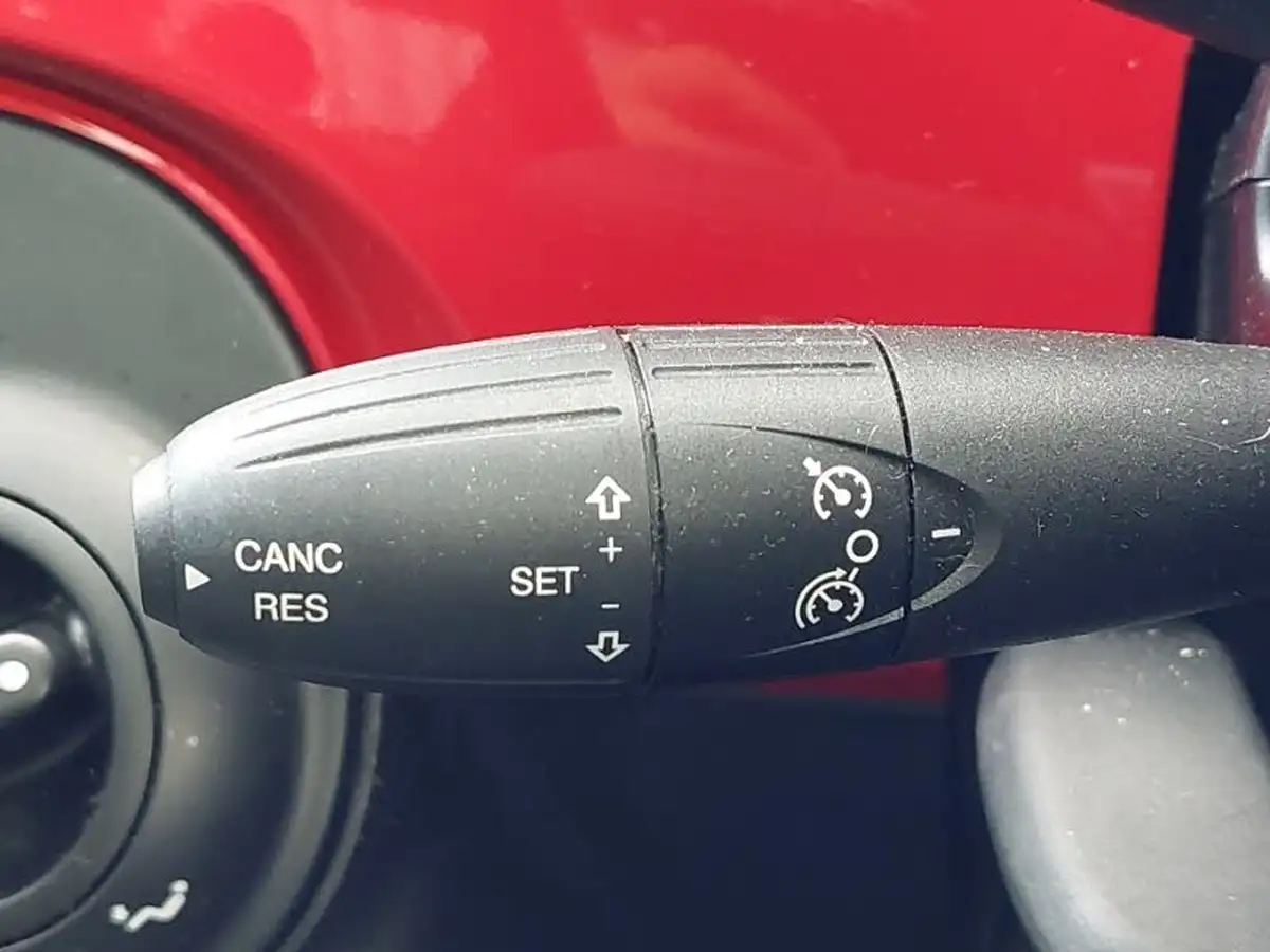 2019-fiat-500-09-twinair-lounge-big-13