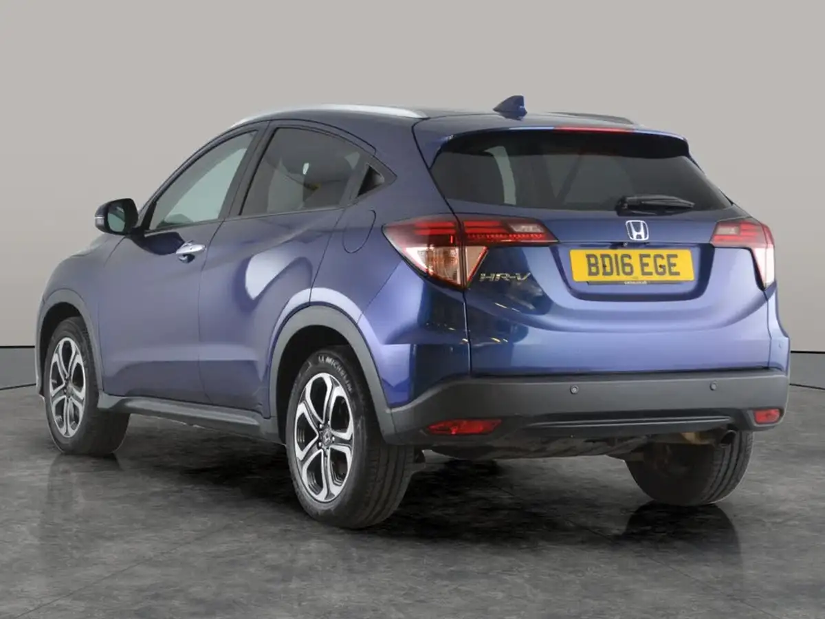 2016-honda-hr-v-15-i-vtec-ex-big-11