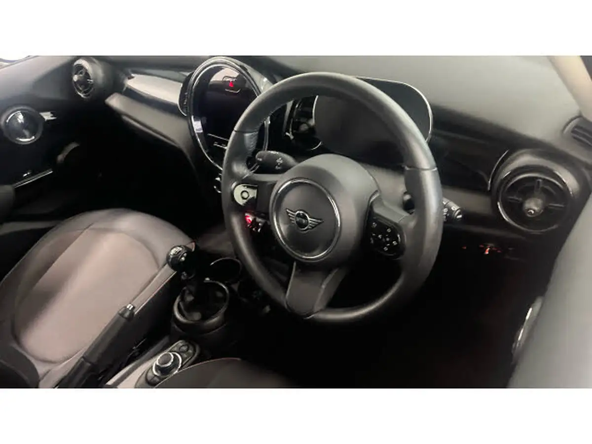 2021-mini-cooper-15-cooper-classic-hatchback-5d-big-10