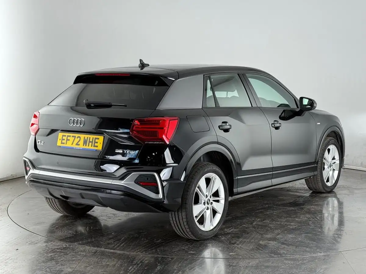 2023-audi-q2-15-35-tfsi-s-line-tronic-big-4