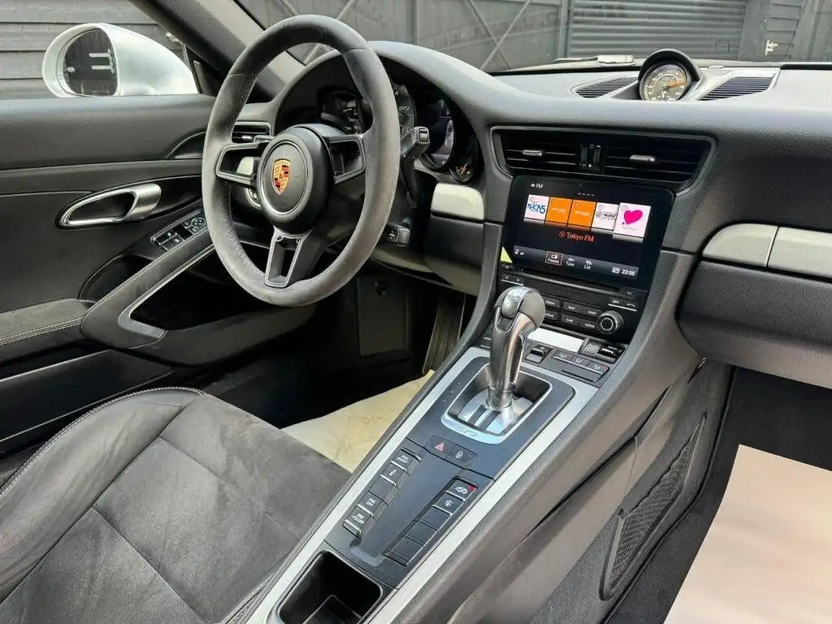 2017-porsche-911-40-gt3-pdk-big-14