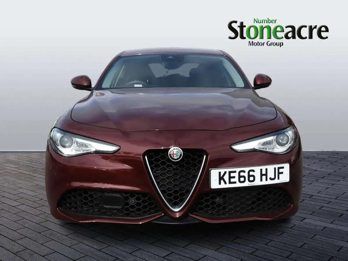 2017-alfa-romeo-giulia-22td-speciale-big-7