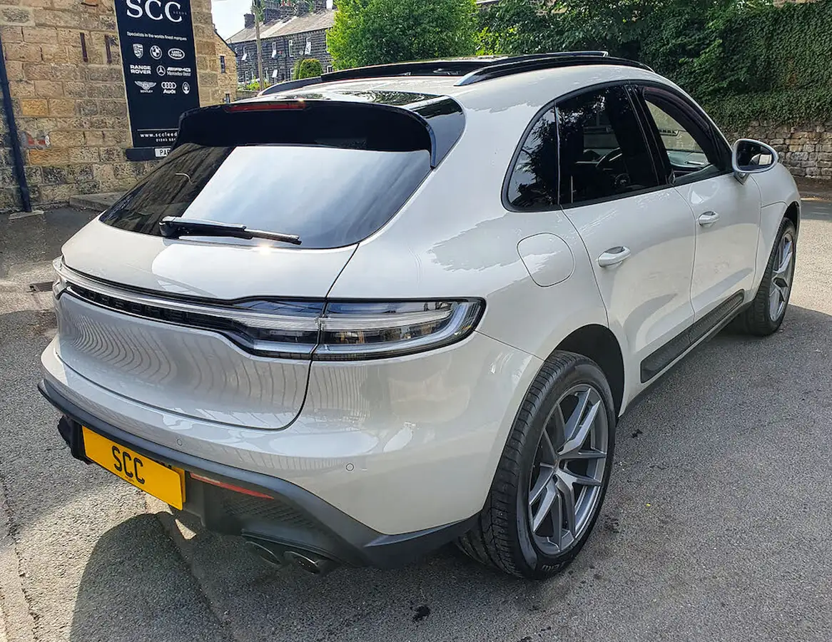 2021-porsche-macan-20-265ps-big-6