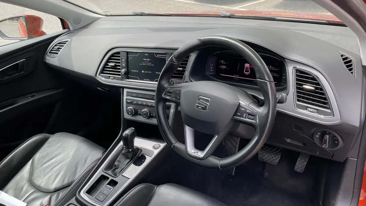 2019-seat-leon-20-tsi-xcellence-lux-estate-big-8