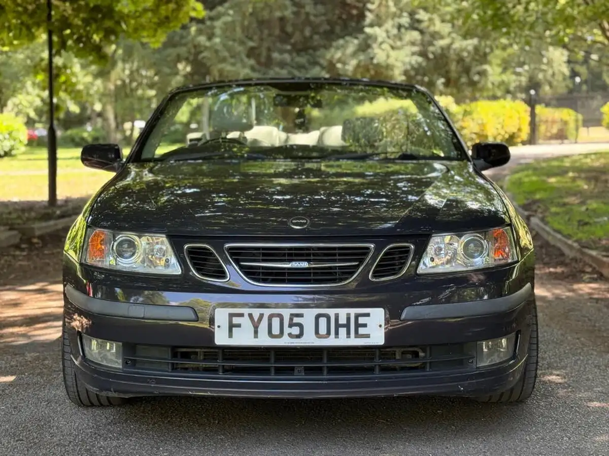 2005-saab-9-3-20-vector-18t-convertible-2d-big-2