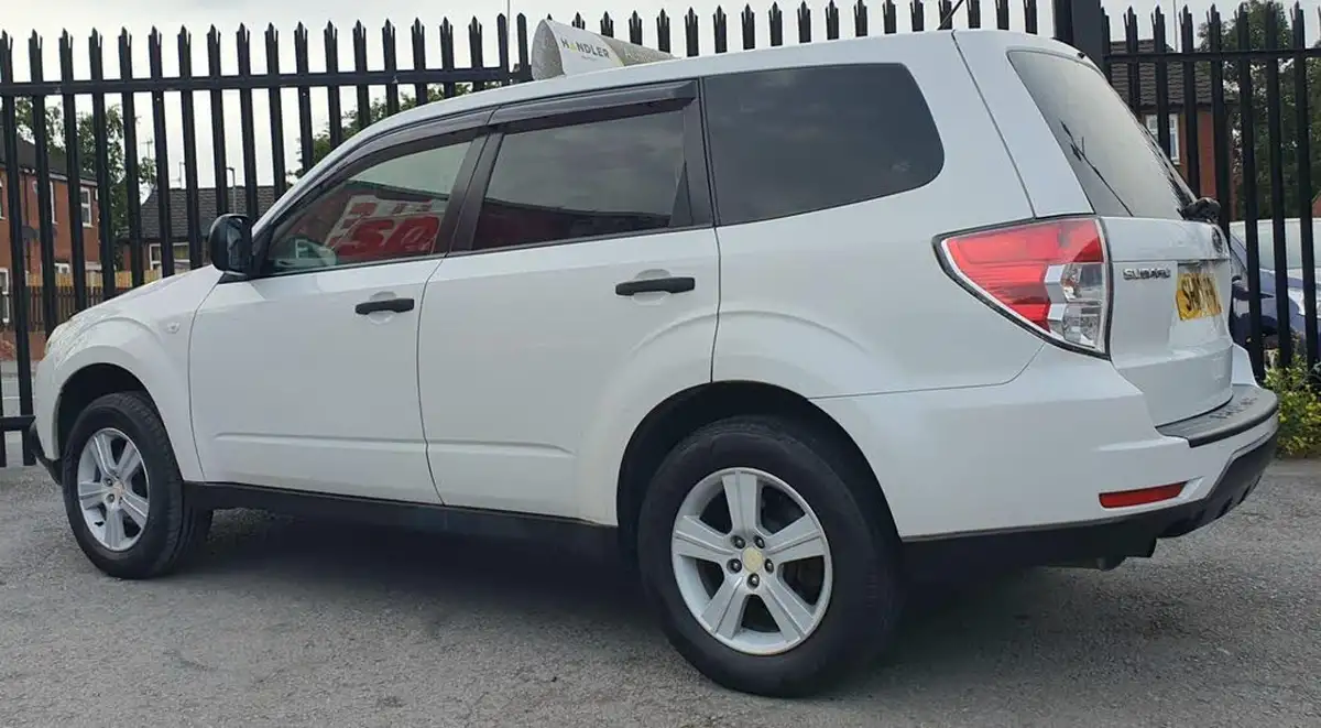 2010-subaru-forester-20td-suretrak-big-4