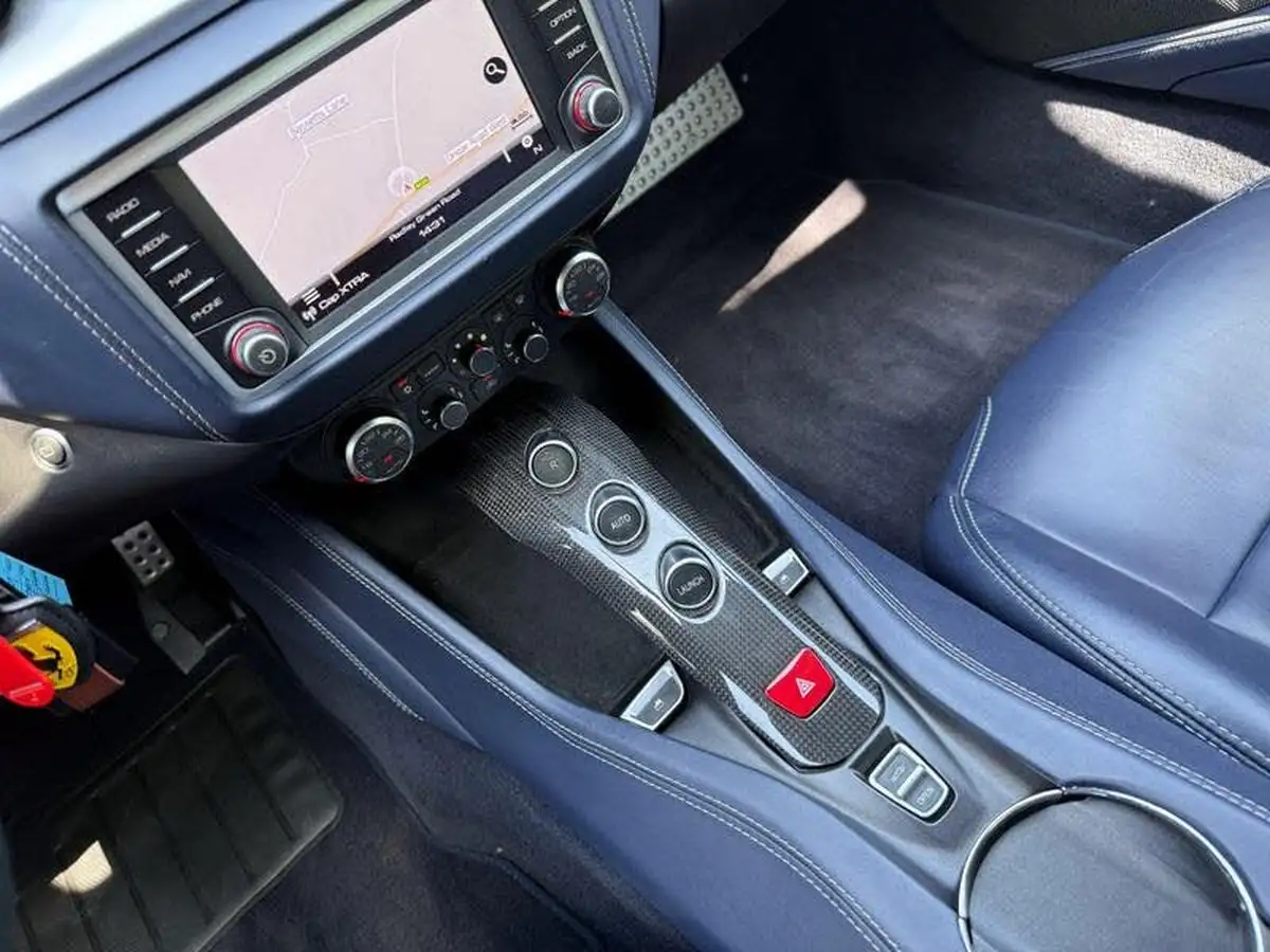 2014-ferrari-california-39-t-big-5