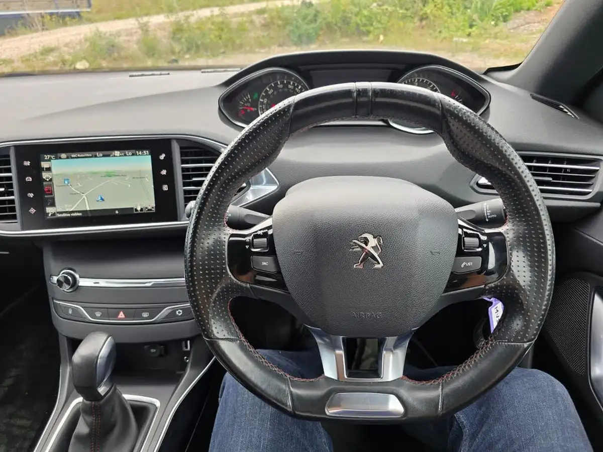 2016-peugeot-308-sw-20-bluehdi-gt-line-eat6-big-42