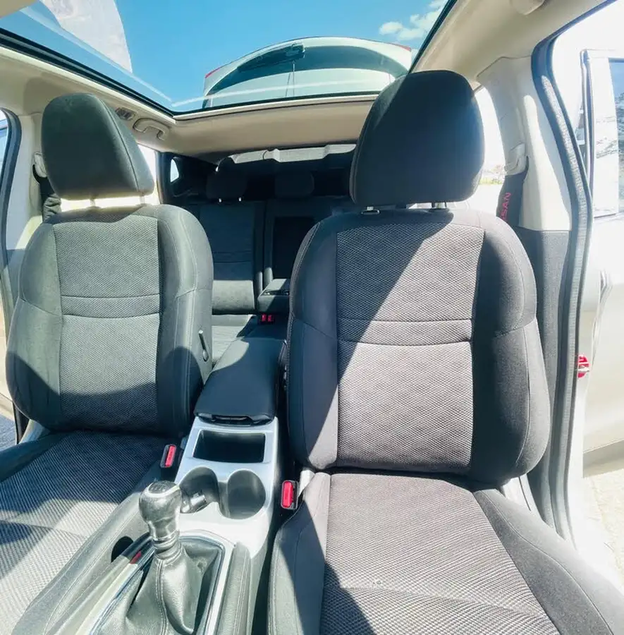 2014-nissan-qashqai-12-acenta-premium-big-21