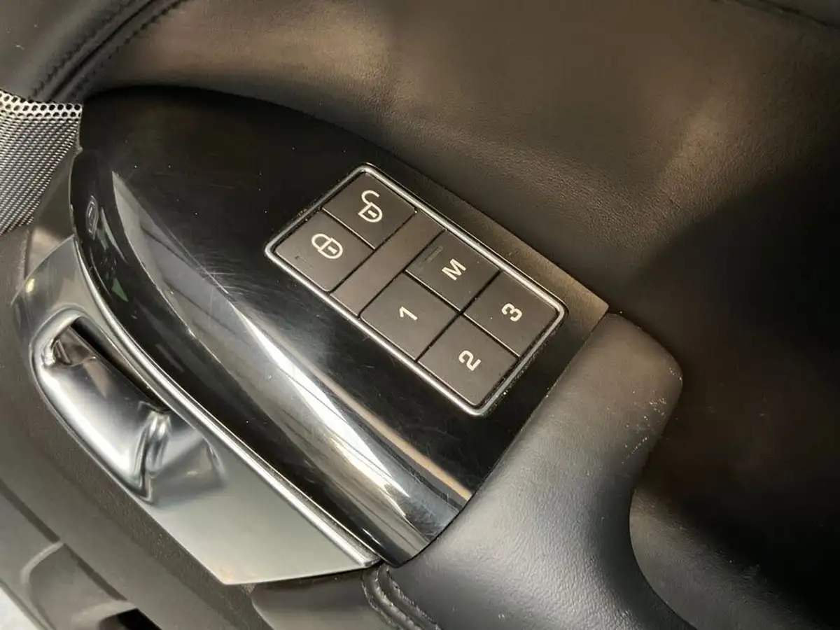 2019-land-rover-range-rover-sport-30-sdv6-hse-dynamic-big-36