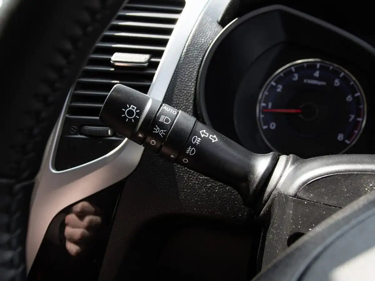 2015-hyundai-ix20-16-active-big-16
