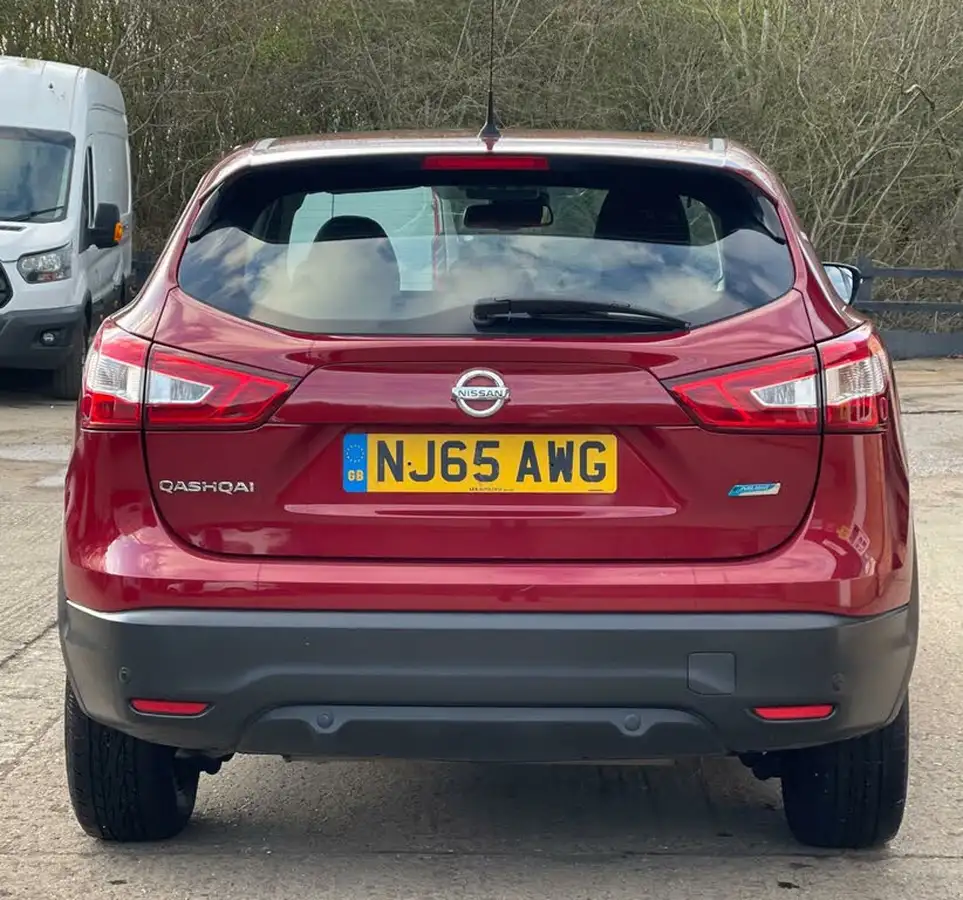 2015-nissan-qashqai-15dci-visia-smart-vision-pack-big-7