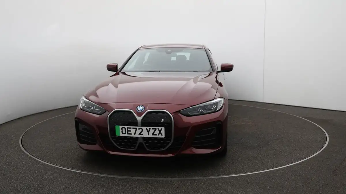 2022-bmw-i4-e-edrive40-m-sport-big-41