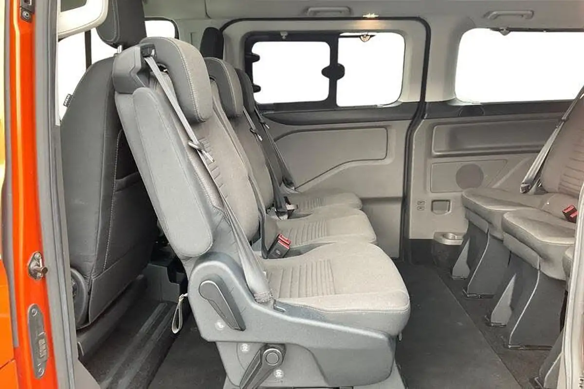 2021-ford-tourneo-custom-20tdci-320-l1-zetec-130pseu6dt-auto-big-10