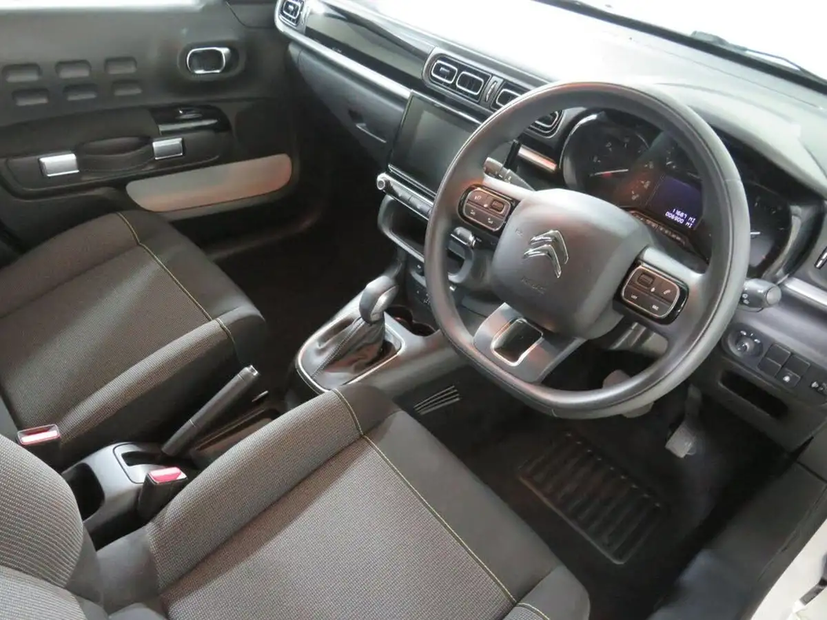 2024-citroen-c3-12-puretech-plus-110ps-eat6-big-1