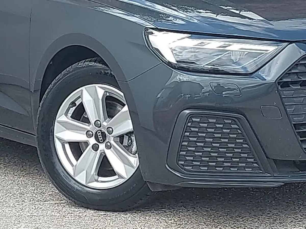 2022-audi-a1-10-30-tfsi-technik-big-8
