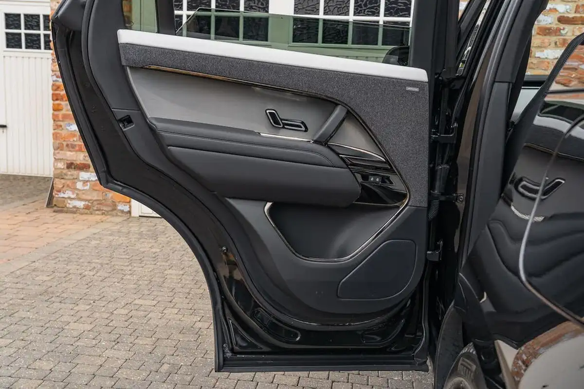 2024-land-rover-range-rover-sport-30-p460e-dynamic-se-big-34