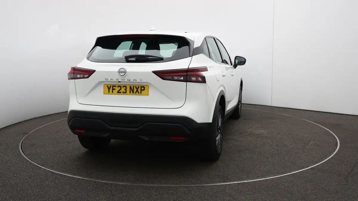 2023-nissan-qashqai-13-dig-t-acenta-premium-140ps-big-52