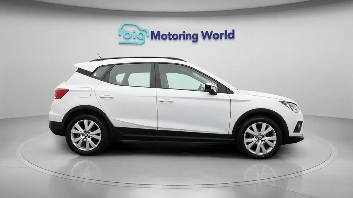 2021-seat-arona-10-tsi-se-technology-110ps-dsg-big-8