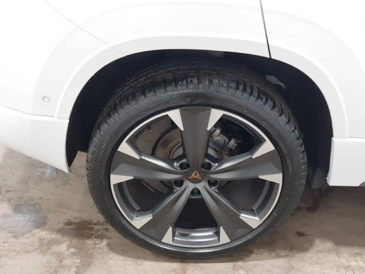 2024-cupra-ateca-15-ecotsi-v2-big-16