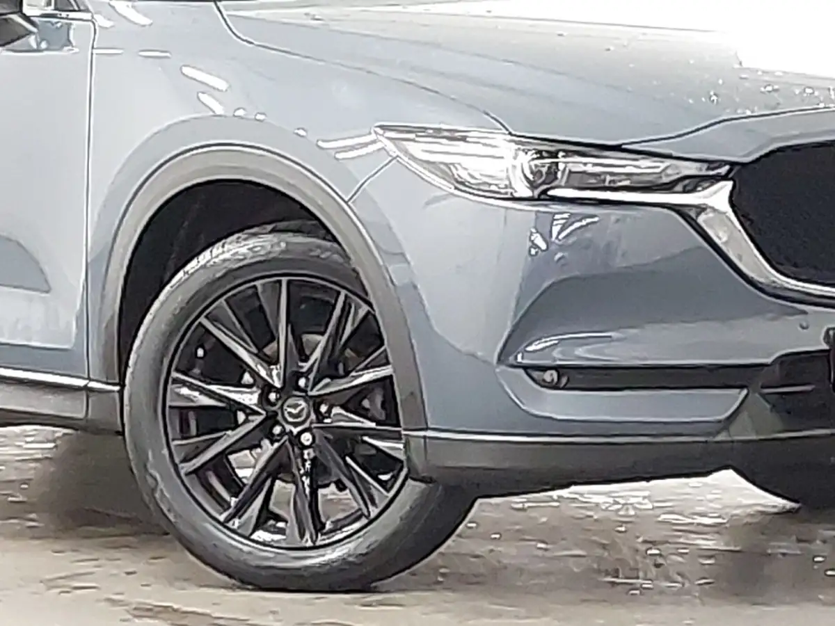 2021-mazda-cx-5-20-kuro-edition-big-8