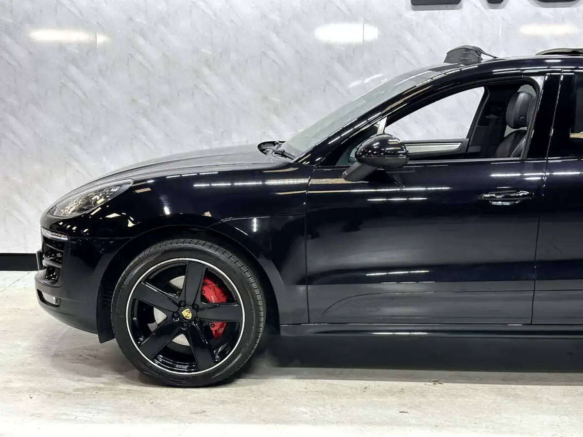 2016-porsche-macan-30-gts-big-19