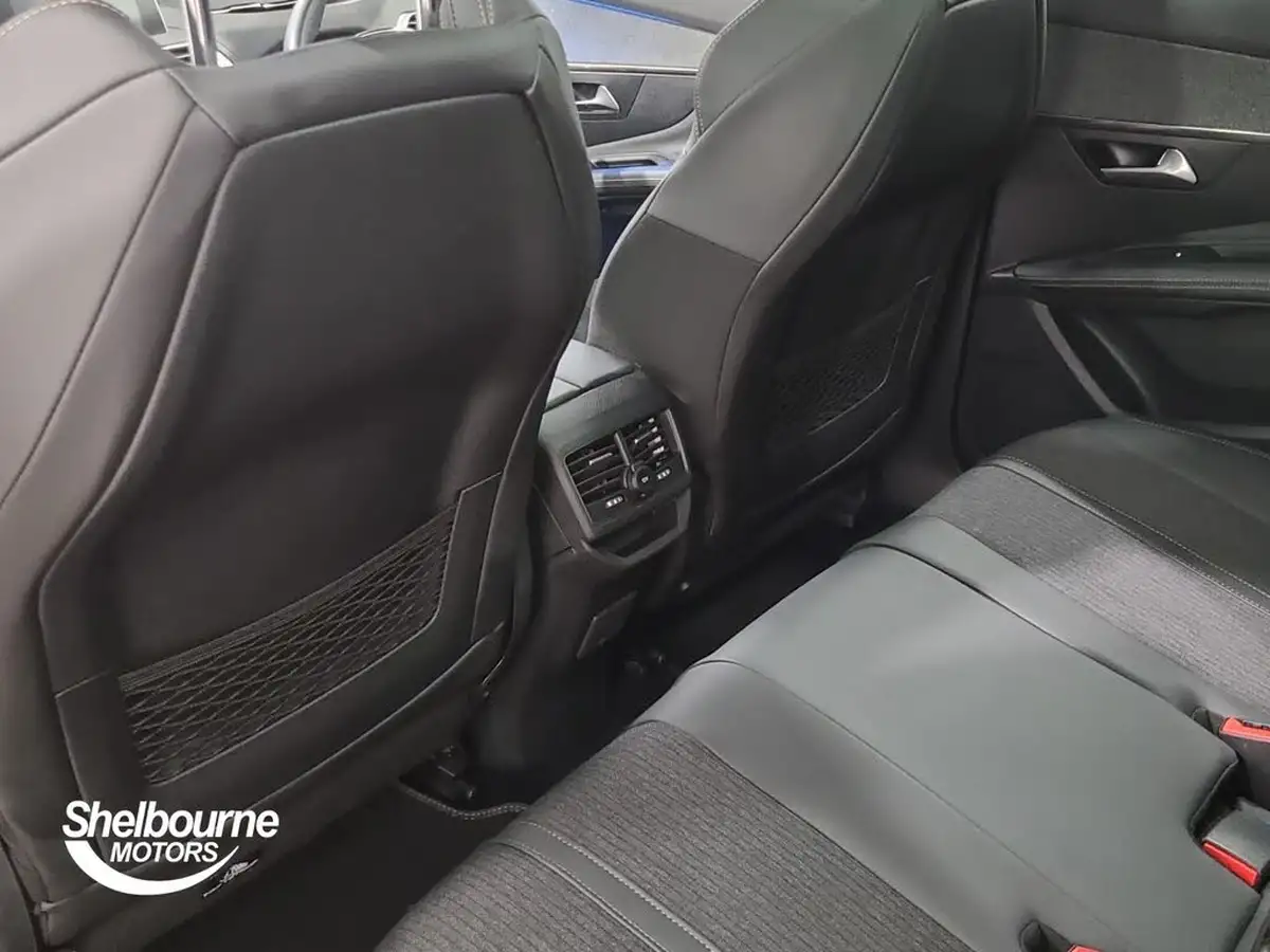 2020-peugeot-3008-suv-12-puretech-gt-line-premium-big-44