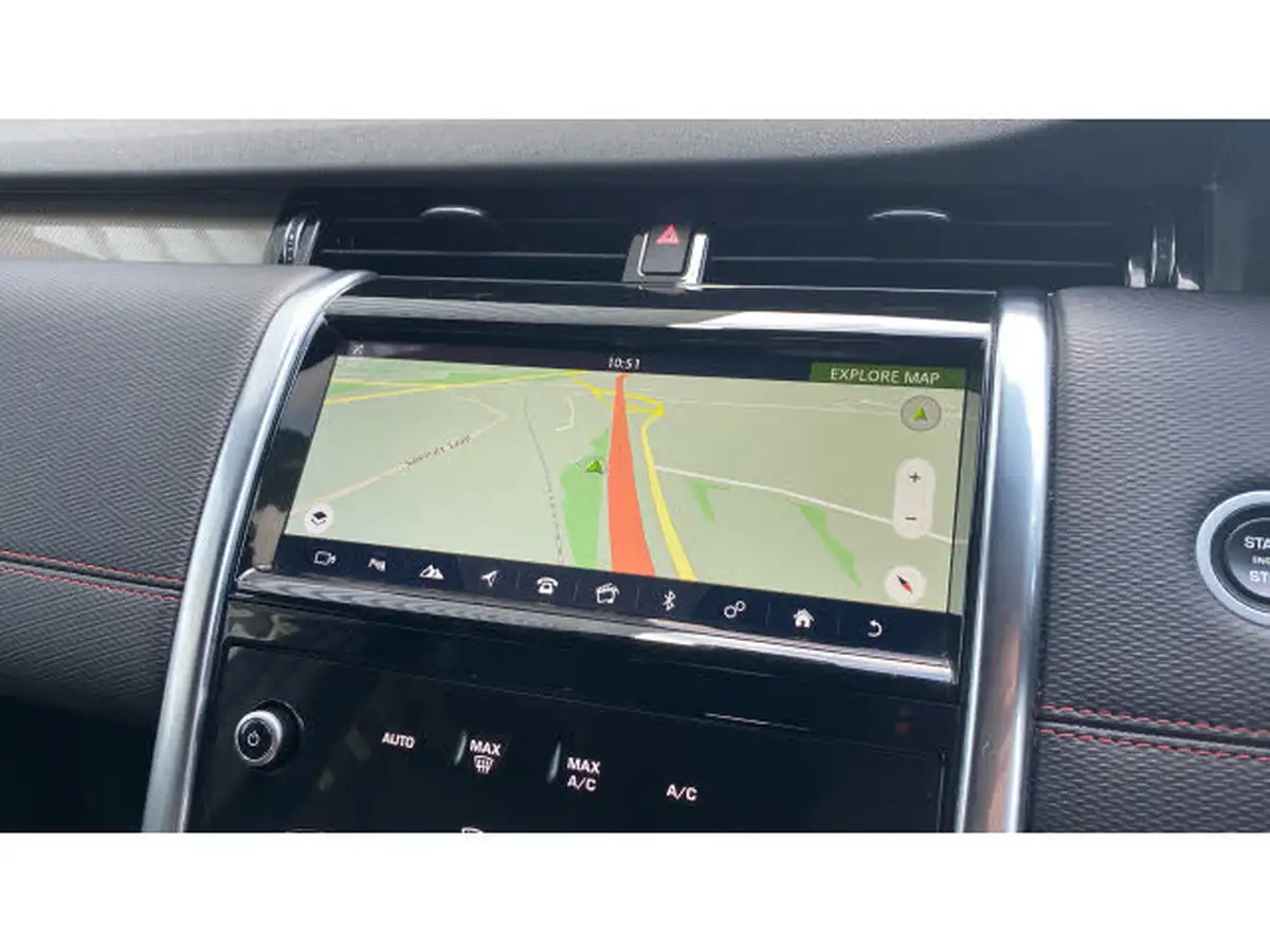 2021-land-rover-discovery-sport-15-p300e-r-dynamic-se-big-10