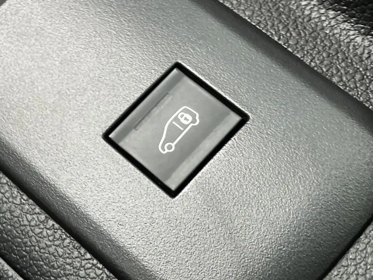 2019-citroen-berlingo-16bluehdi-950-x-big-40