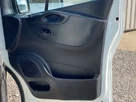 2021-renault-trafic-20dci-sl30-energy-120-business-panel-small-43