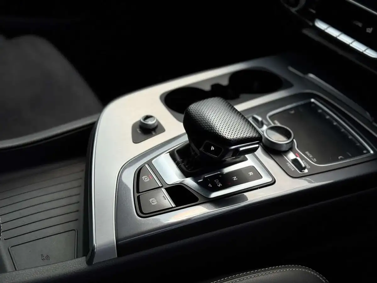 2019-audi-q7-30tdi-quattro-s-line-218ps-big-50
