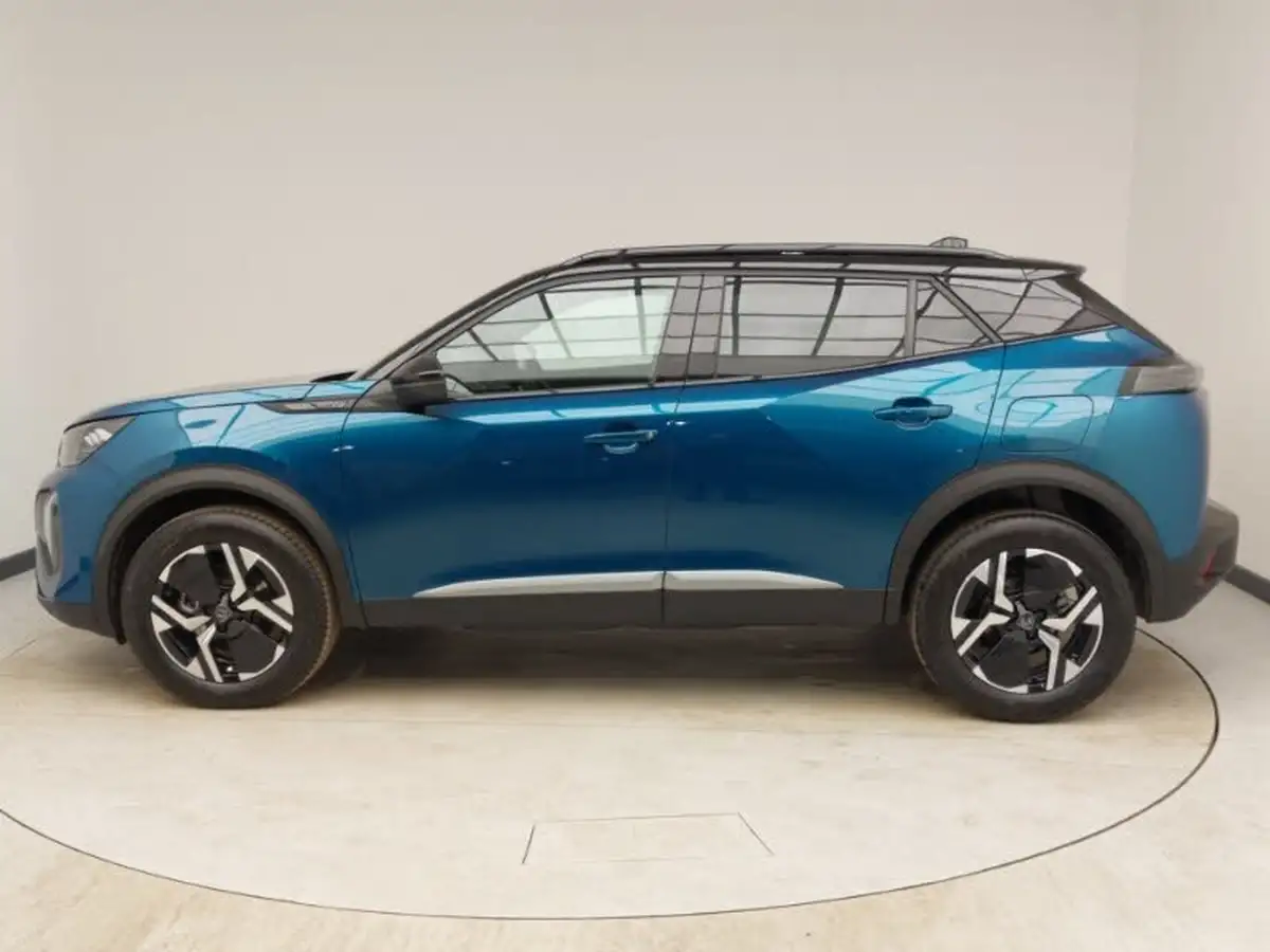2025-peugeot-2008-suv-12-puretech-gt-136ps-hybrid-e-dsc6-big-3