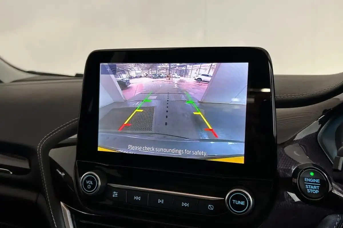 2019-ford-fiesta-10t-vignale-125ps-5d-big-15