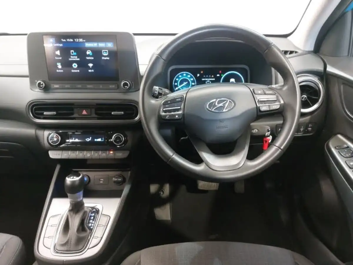 2022-hyundai-kona-16-gdi-se-connect-big-6