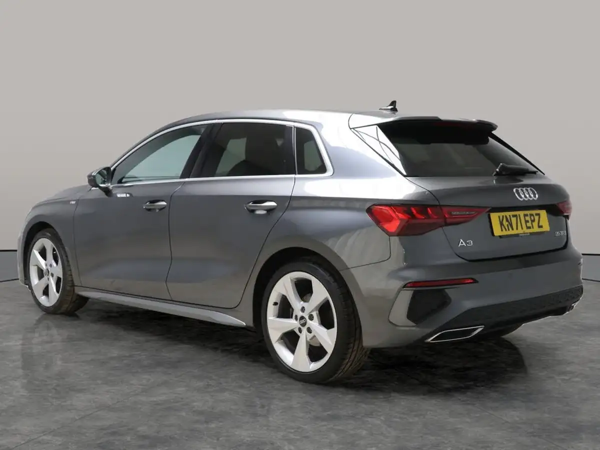 2021-audi-a3-15-35-tfsi-s-line-sportback-5d-big-15