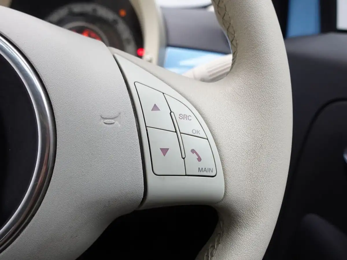 2014-fiat-500-12-lounge-big-20
