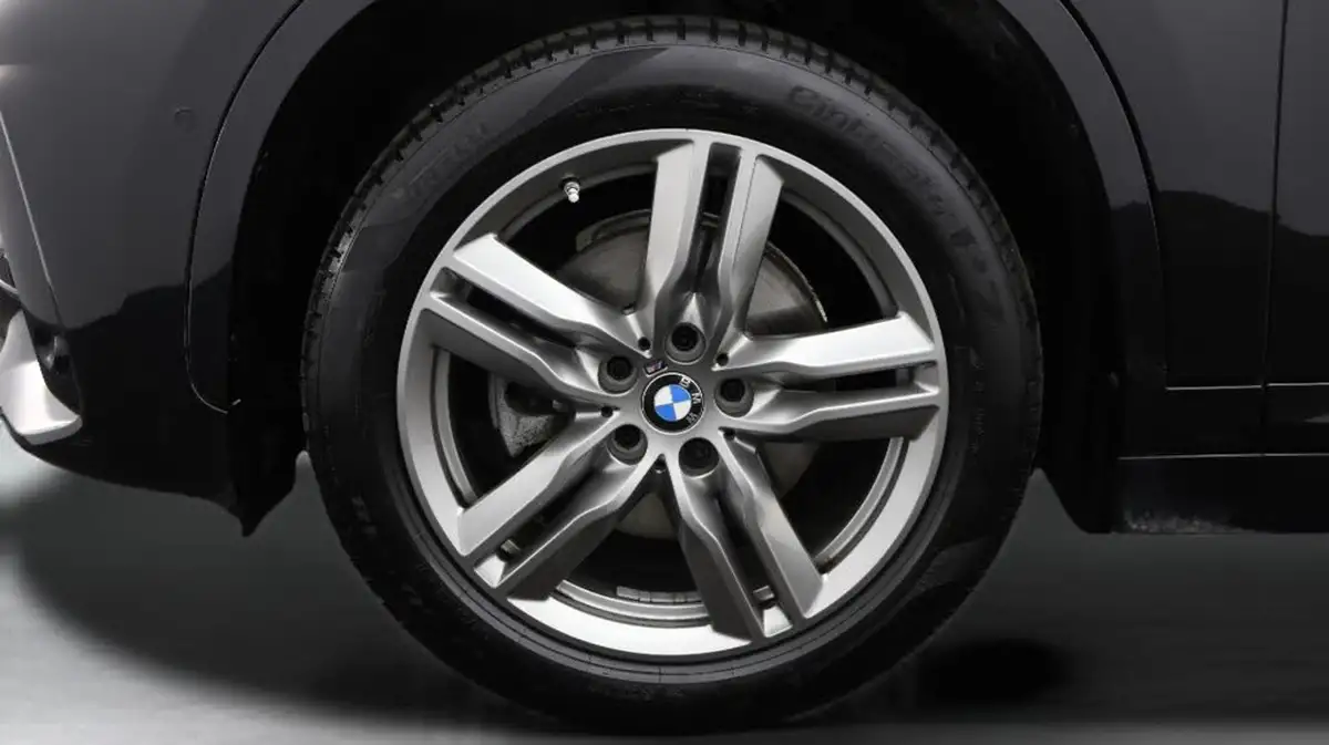 2021-bmw-x1-15-sdrive18i-m-sport-tech-pack-ii-dct-big-18