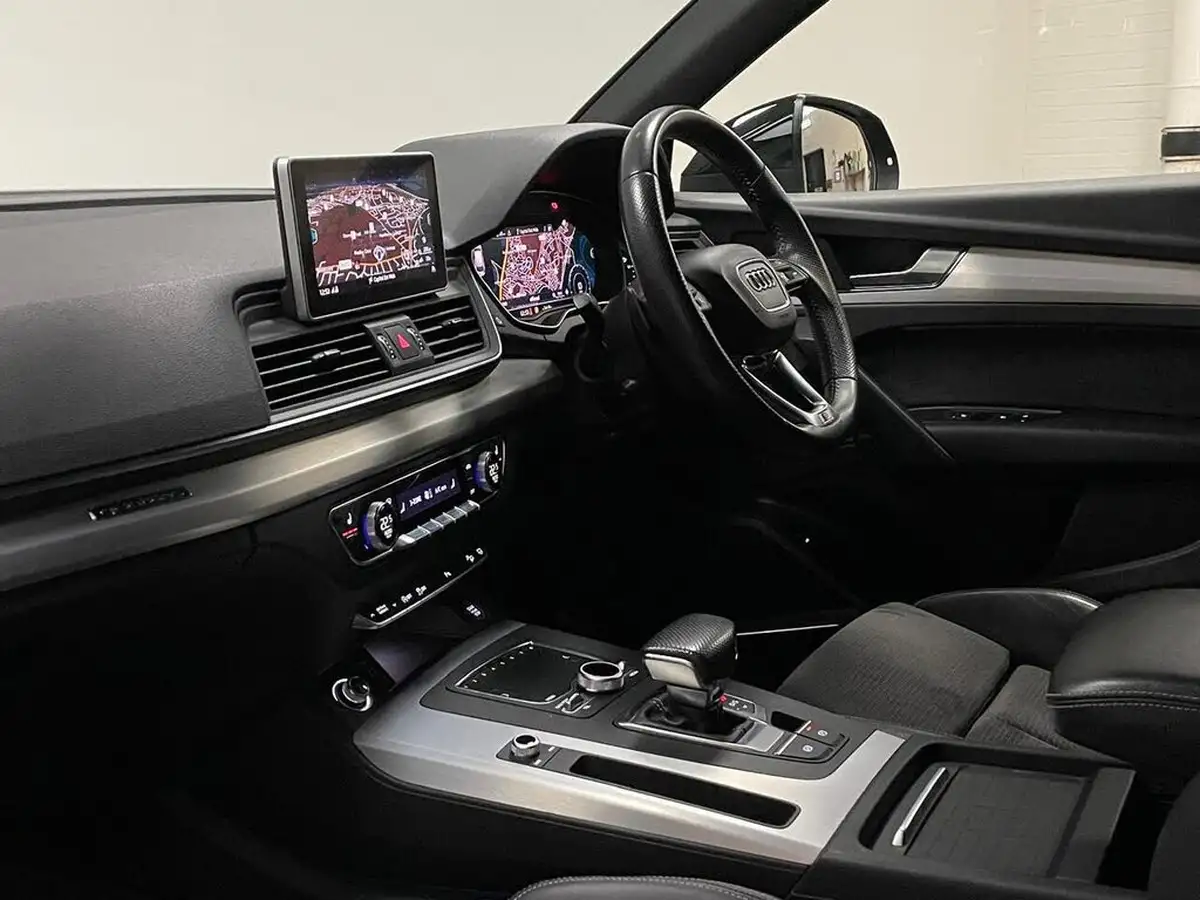2019-audi-q5-20-45-tfsi-s-line-big-24