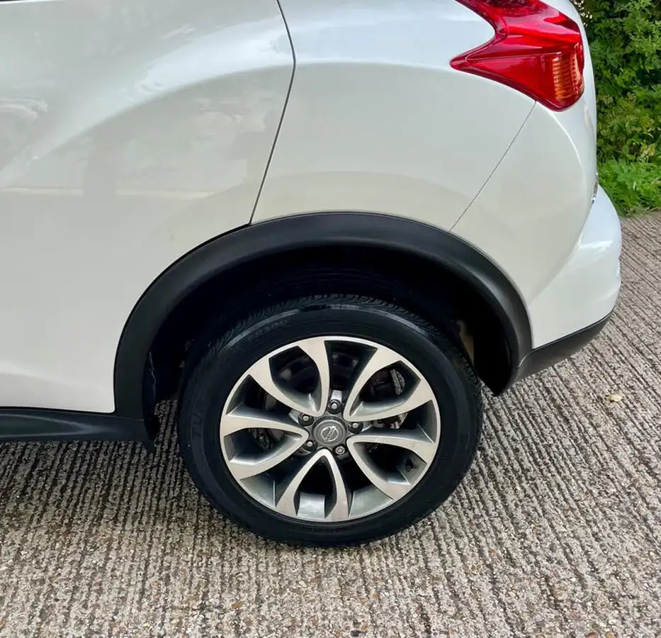 2014-nissan-juke-15dci-tekna-110ps-big-40