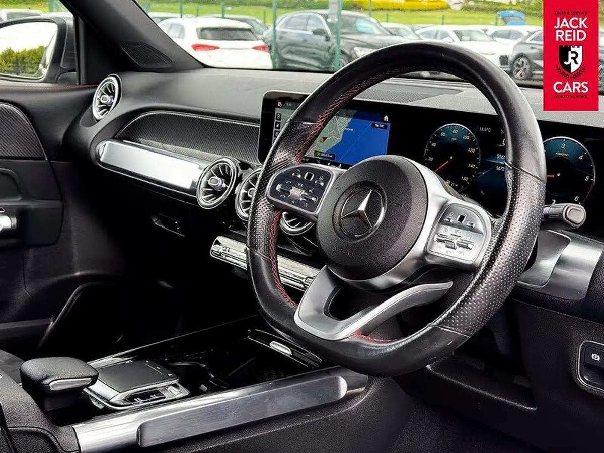 2020-mercedes-benz-glb-class-20d-glb220d-amg-line-premium-5-big-6
