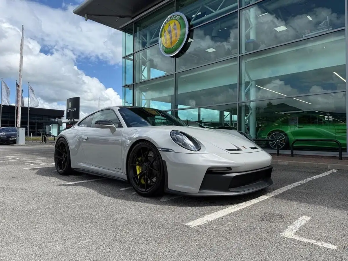 2022-porsche-911-40-gt3-rwd-pdk-big-9