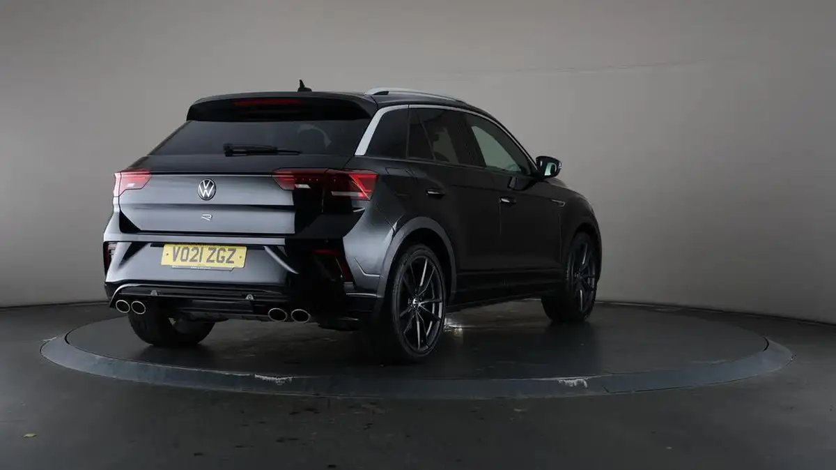 2021-volkswagen-t-roc-20-tsi-r-big-69