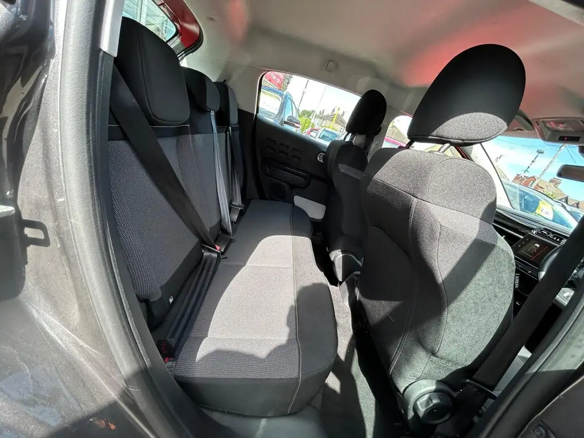 2018-citroen-c3-12-puretech-feel-82ps-big-10