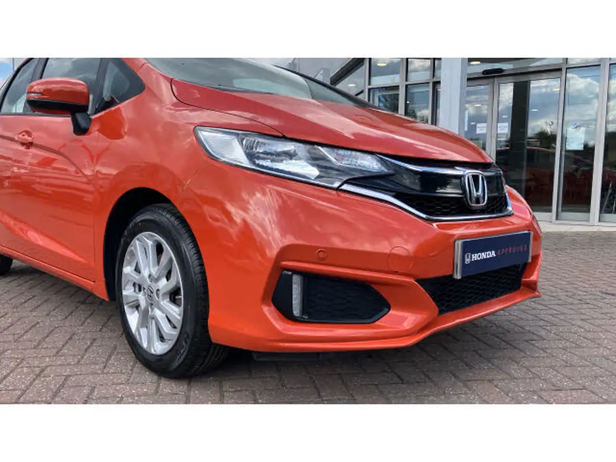 2018-honda-jazz-13-i-vtec-se-big-13