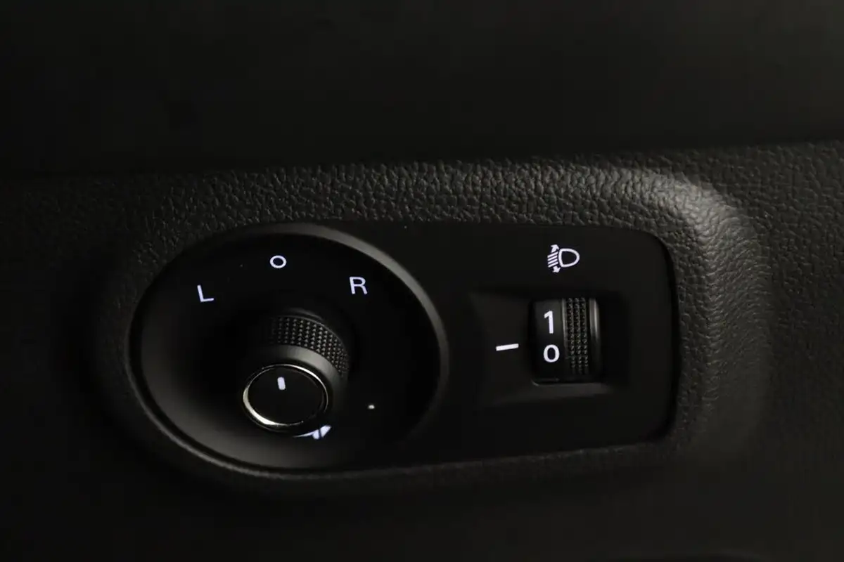 2022-mg-zs-suv-e-trophy-connect-ev-156ps-long-range-big-19