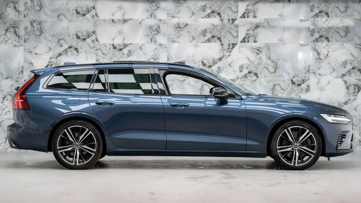 2021-volvo-v60-20-t6-r-design-350bhp-plug-in-hybrid-big-8